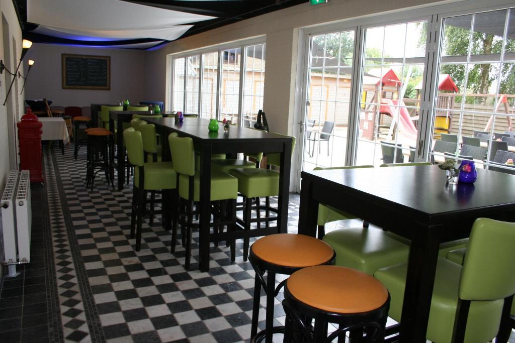 Oke Hotel De Leygraaf Heeswijk Dinther อูเดน ภายนอก รูปภาพ