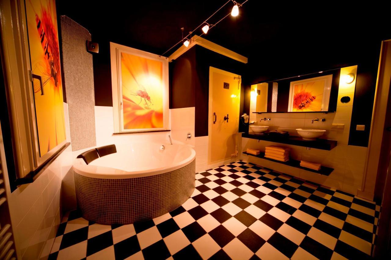 Oke Hotel De Leygraaf Heeswijk Dinther อูเดน ภายนอก รูปภาพ