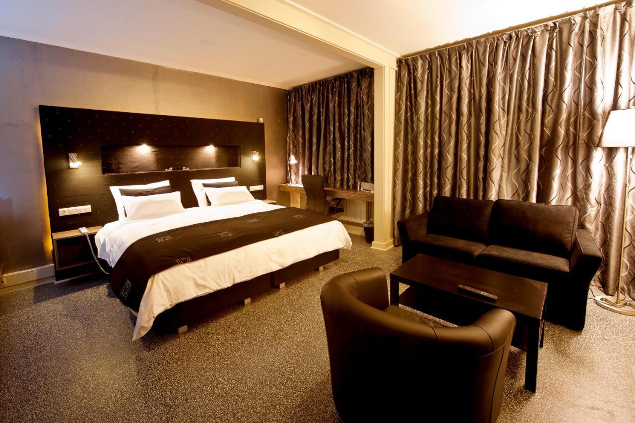 Oke Hotel De Leygraaf Heeswijk Dinther อูเดน ภายนอก รูปภาพ